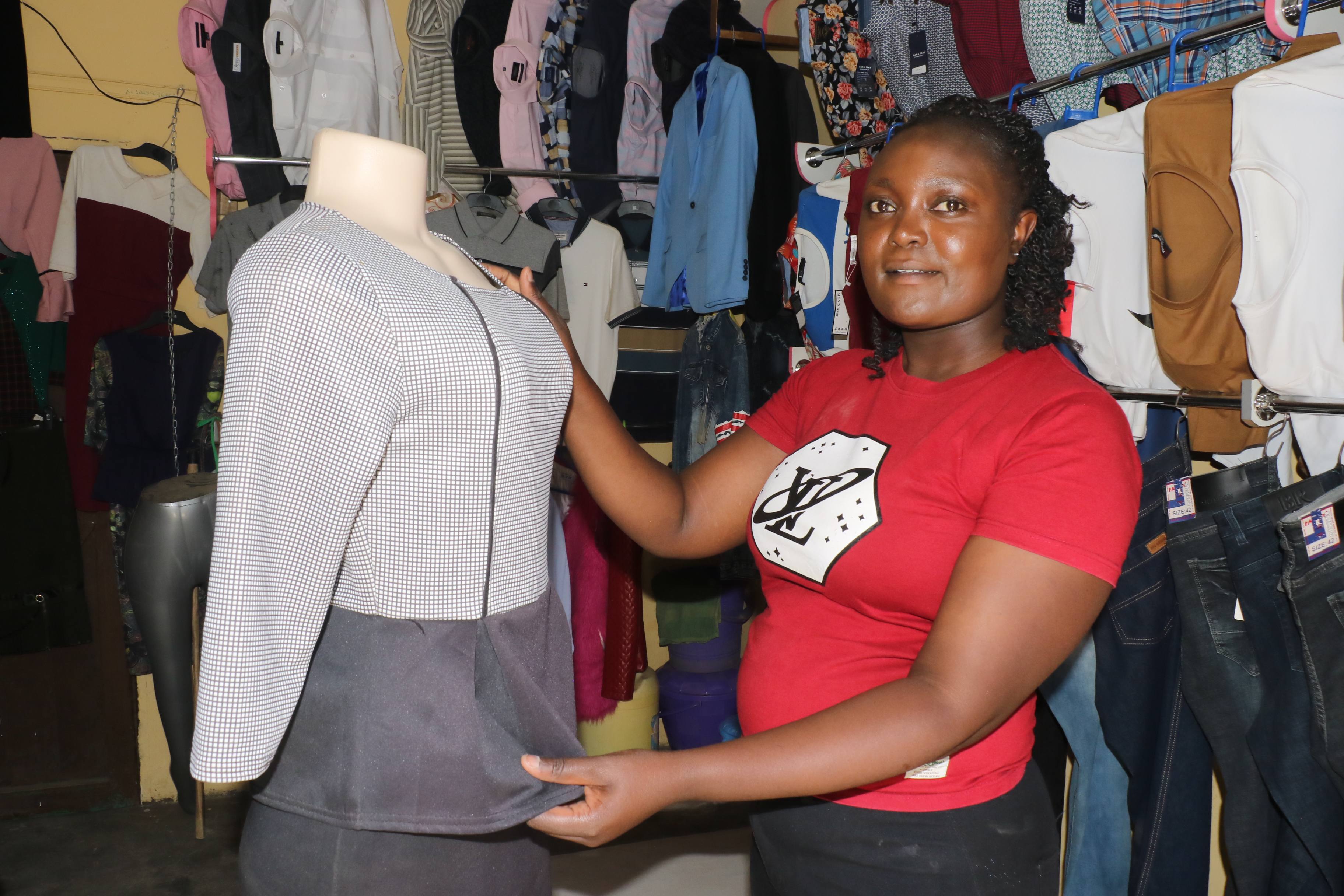 Building Sustainable Businesses: Equipping Young Urban Refugee Women for Economic Success program image
